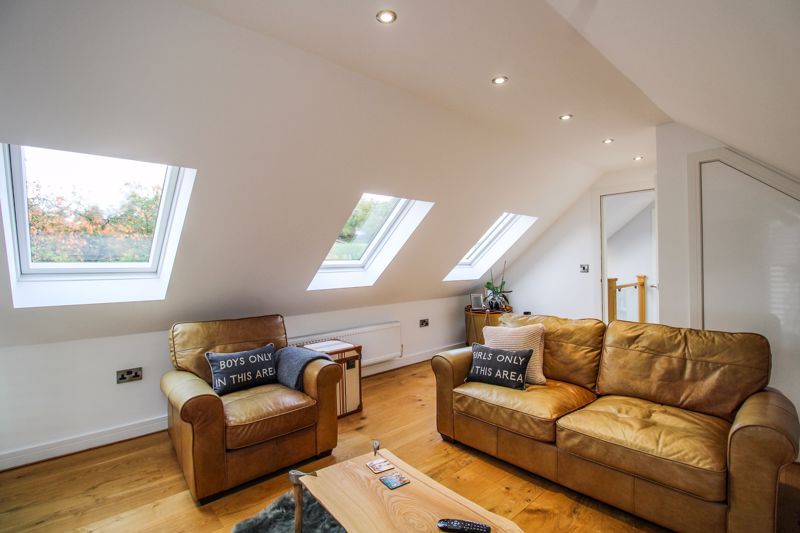 6 bed detached house for sale in Clay Lake, Endon ST9 Zoopla