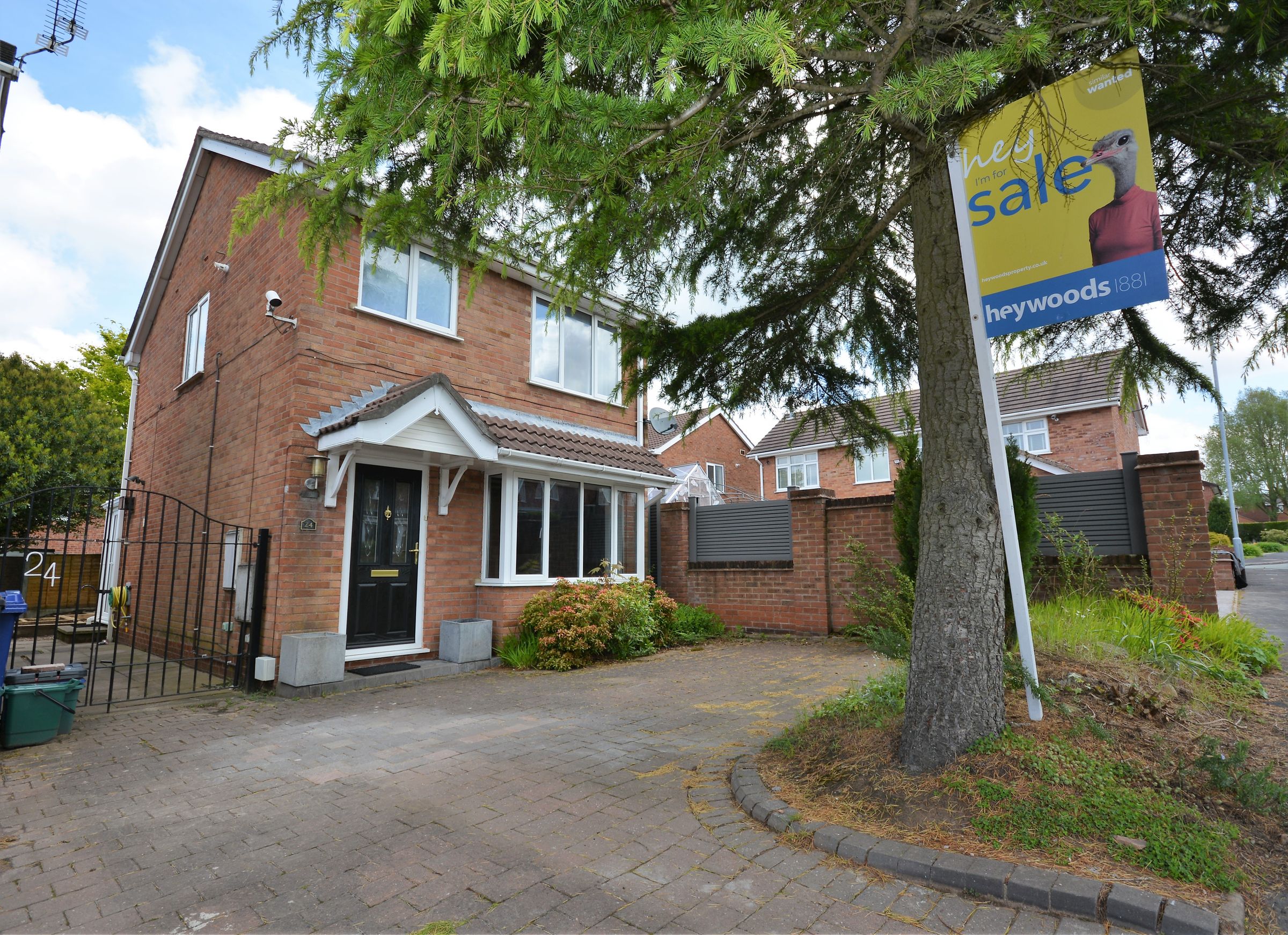 3 bed detached house for sale in Bladon Avenue, Westbury Park, Newcastle ST5 Zoopla