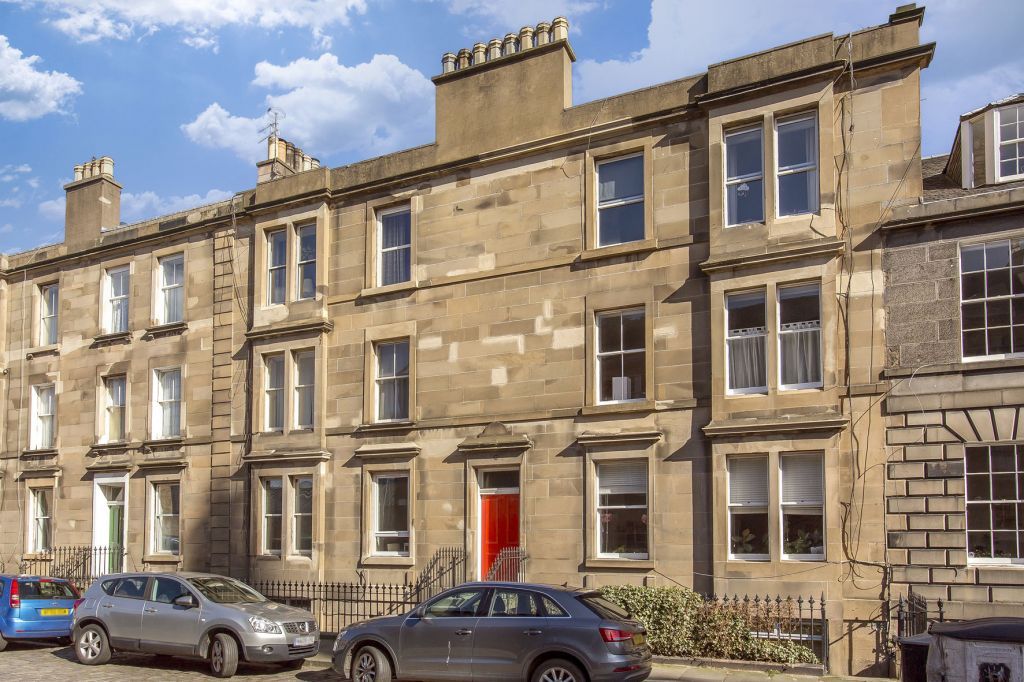 72(Gfl) Madeira Street, Leith, Edinburgh EH6  