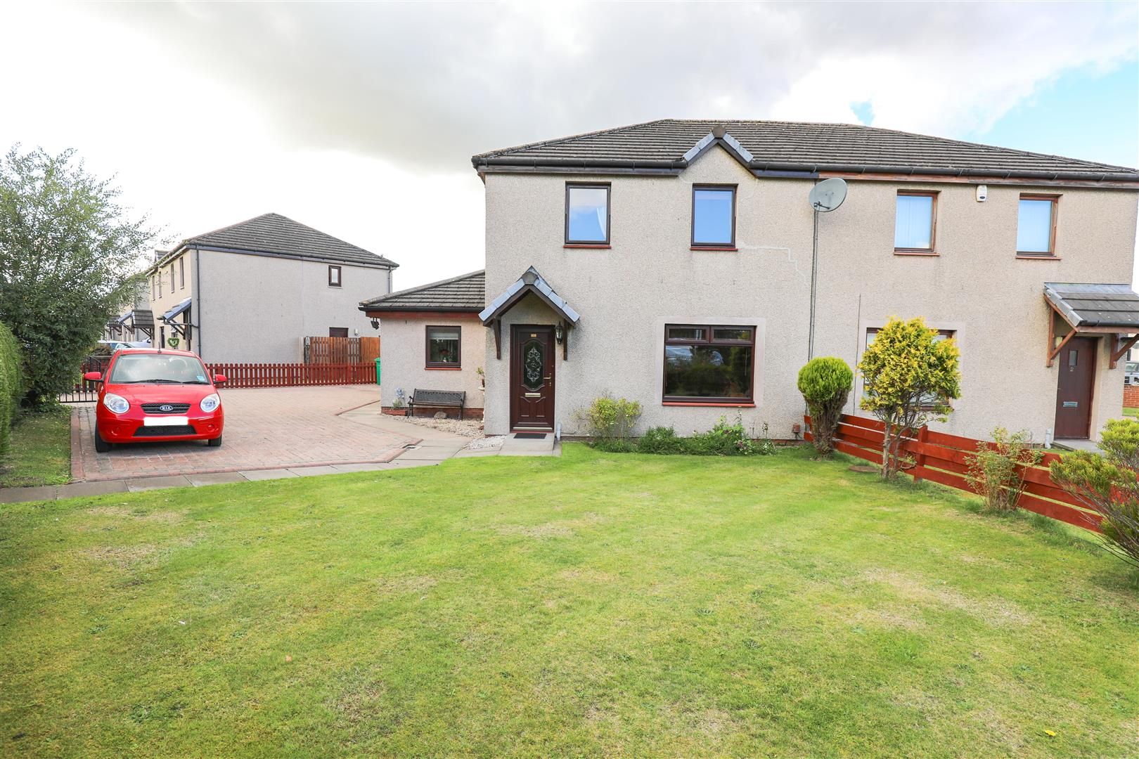 3 bed semidetached house for sale in Wellesley Road, Methil, Leven KY8