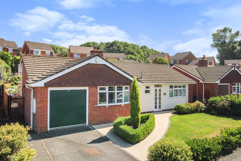 2 bed detached bungalow for sale in Deebank Avenue, Leek, Staffordshire