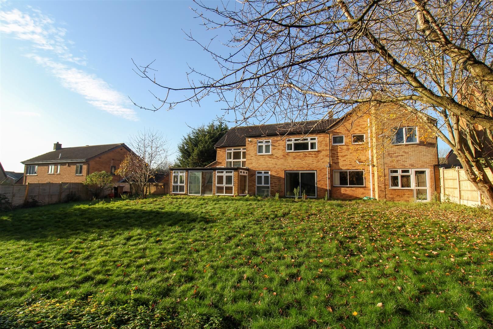 5 bed detached house for sale in Thorburn Road, Abington, Northampton