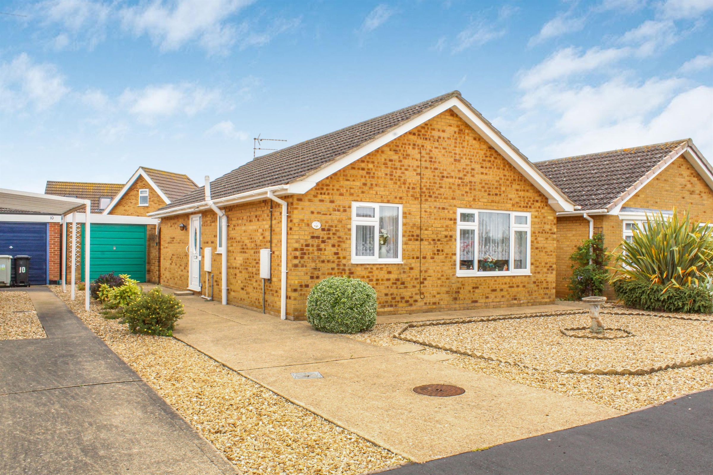 2 bed detached bungalow for sale in Davos Way, Skegness PE25 Zoopla