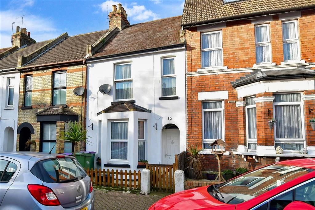 2 bed terraced house for sale in Bradstone New Road, Folkestone, Kent