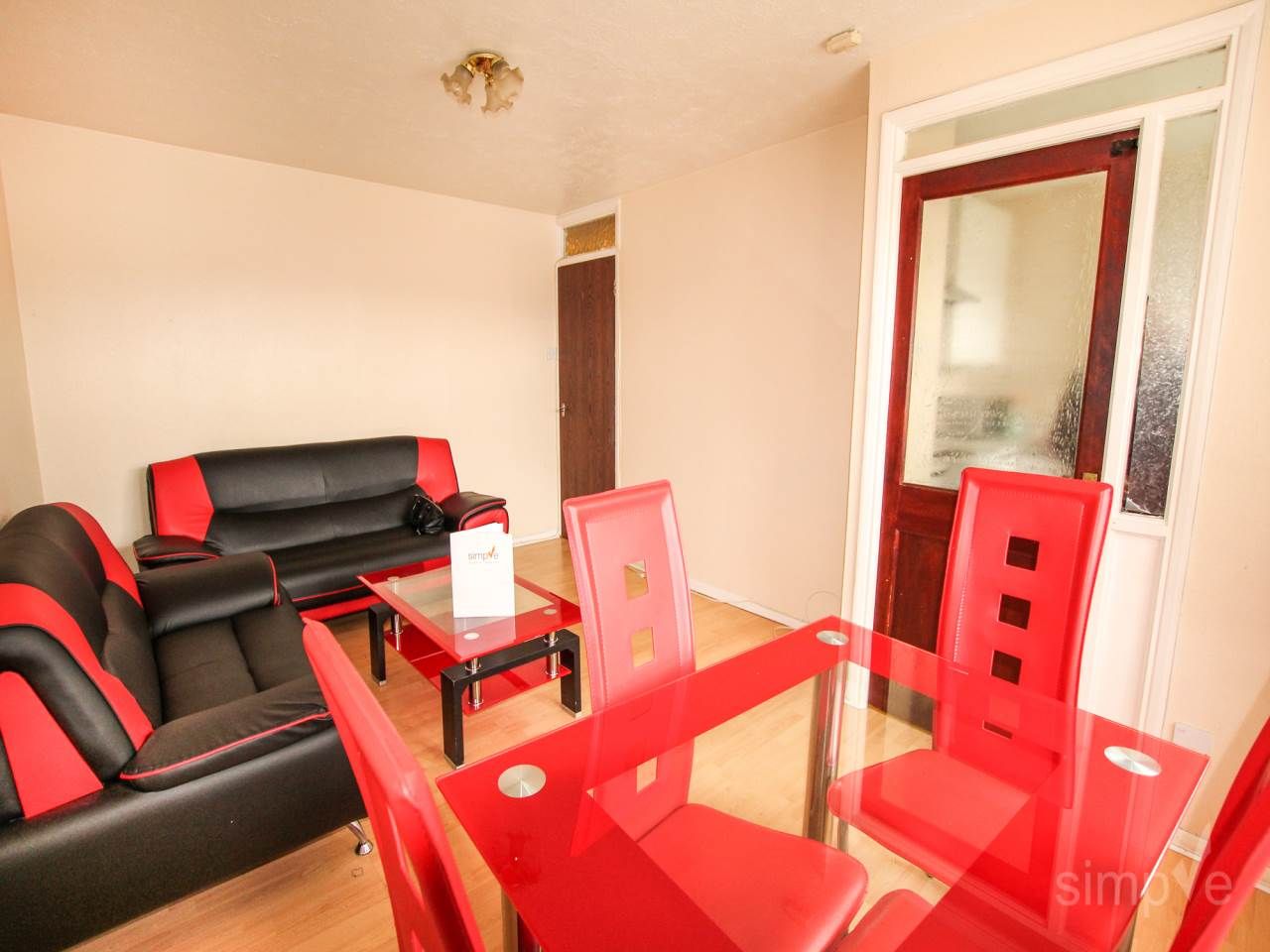 1 bed flat to rent in Windsor Park Road, Harlington, Middlesex UB3 Zoopla