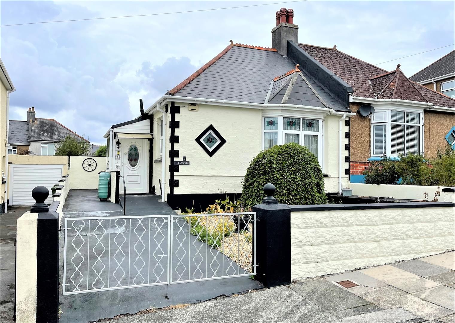 1 bed semidetached bungalow for sale in Hill Top Crest, Plymouth PL5