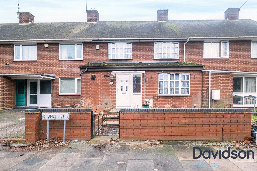 4 bed terraced house for sale in Street, Birmingham, West