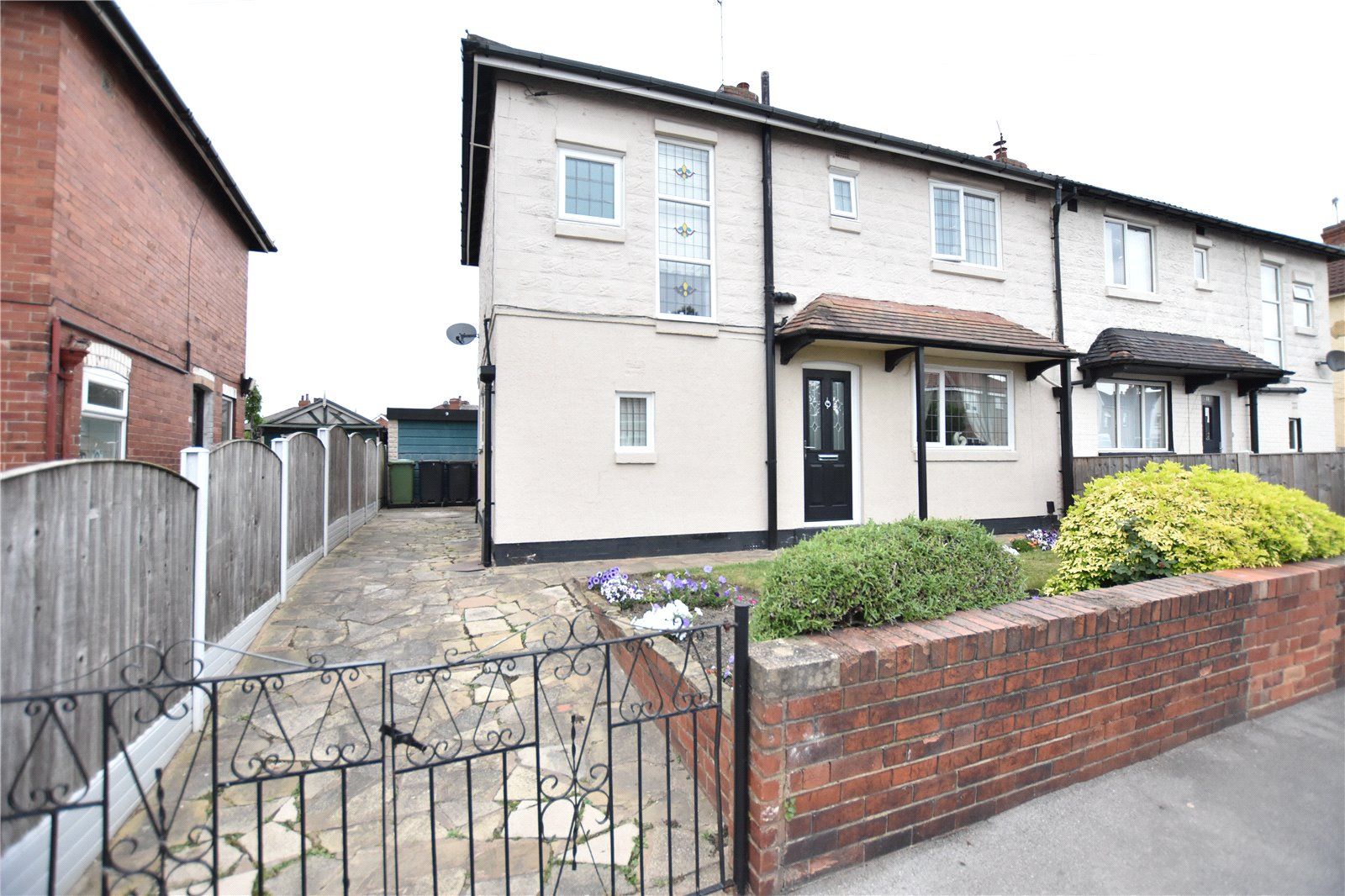 3 bed semidetached house for sale in Ings Road, Leeds, West Yorkshire