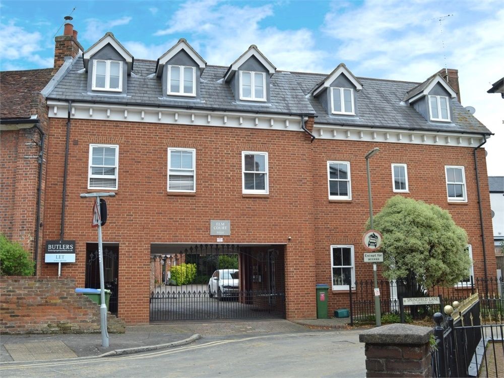 24A Monument Green, Weybridge, Surrey KT13  