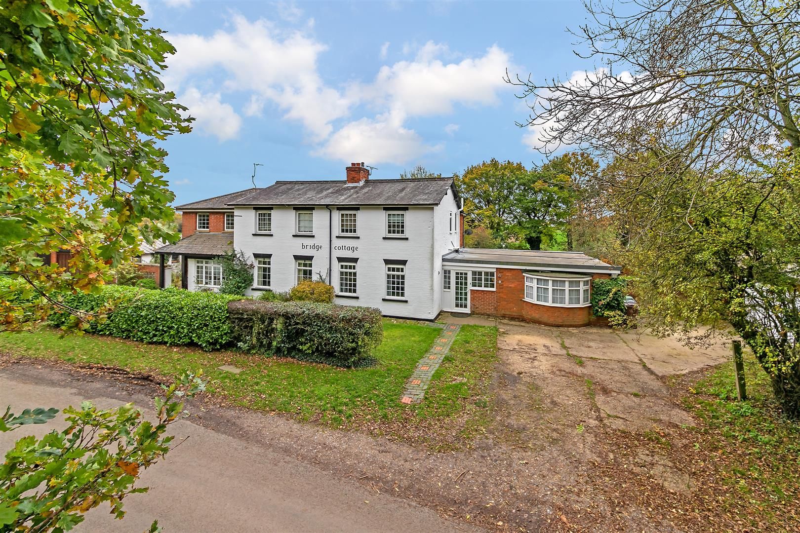 4 bed property for sale in Sandridgebury Lane, Sandridge, St. Albans