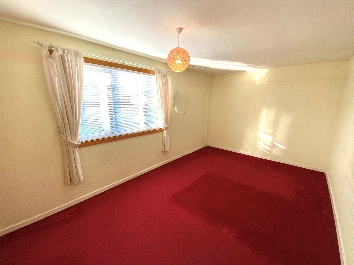 3 bed end terrace house for sale in Bilsland Path, Glenrothes