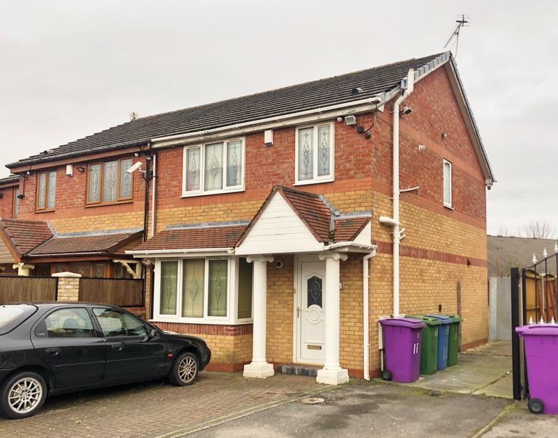 3 bed semidetached house for sale in Griffin Close, Croxteth Park