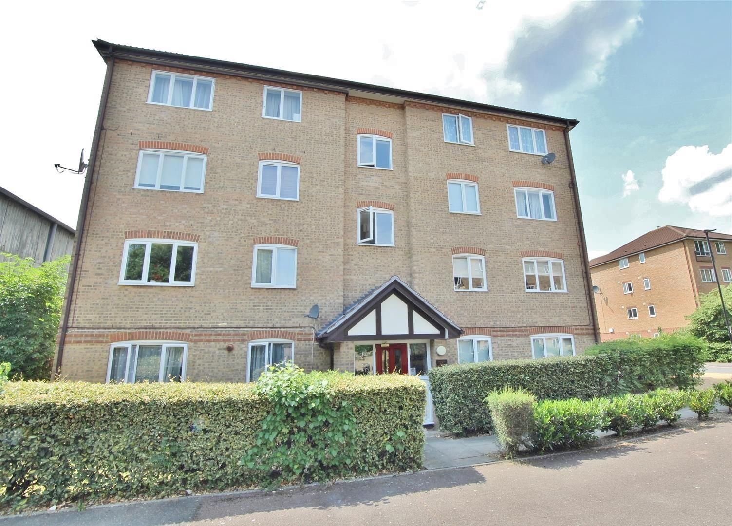 1 bed flat to rent in Varsity Drive, Twickenham TW1 Zoopla