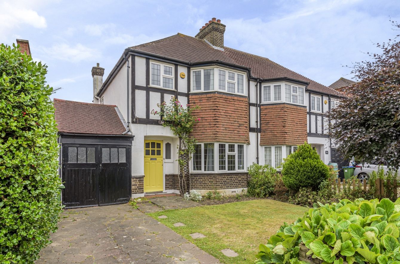 3 bed semidetached house for sale in Walton Road, Sidcup DA14 Zoopla