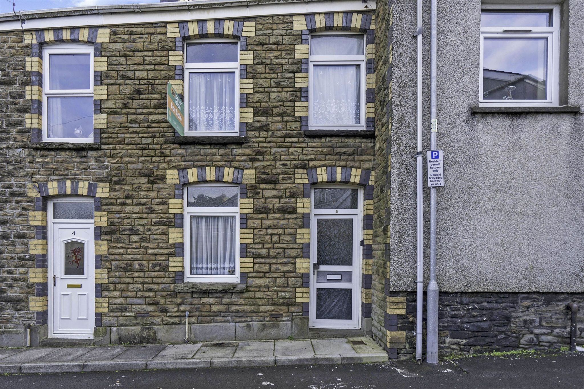3 bed end terrace house for sale in Brook Street, Skewen, Neath SA10