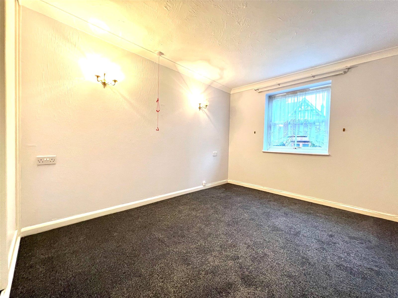 2 bed flat for sale in Granville Road, Lower Meads, Eastbourne, East