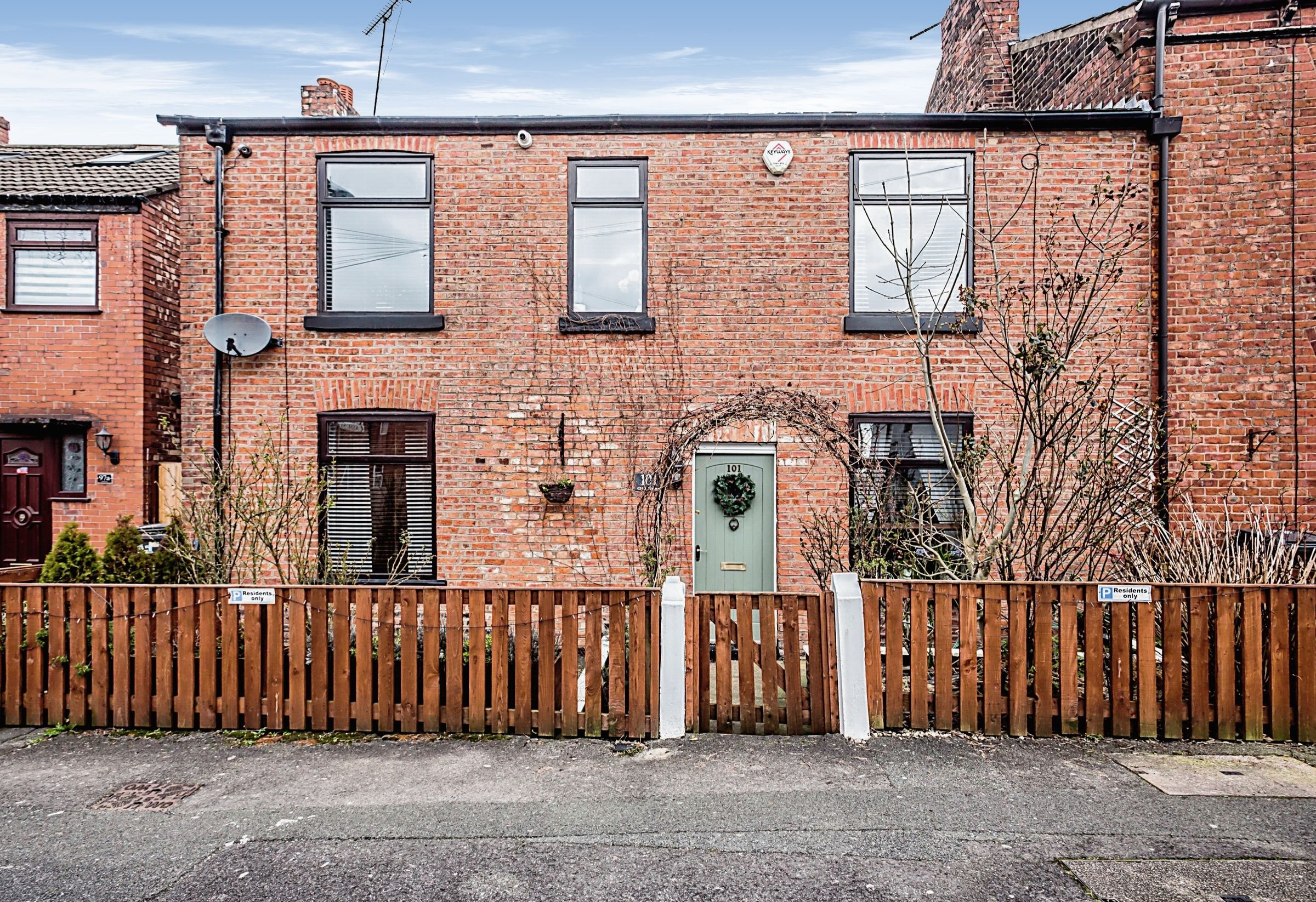 4 bed end terrace house for sale in Old Road, Manchester M35 Zoopla