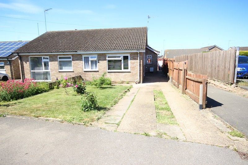 2 bed semidetached bungalow for sale in Arkwright Road, Irchester