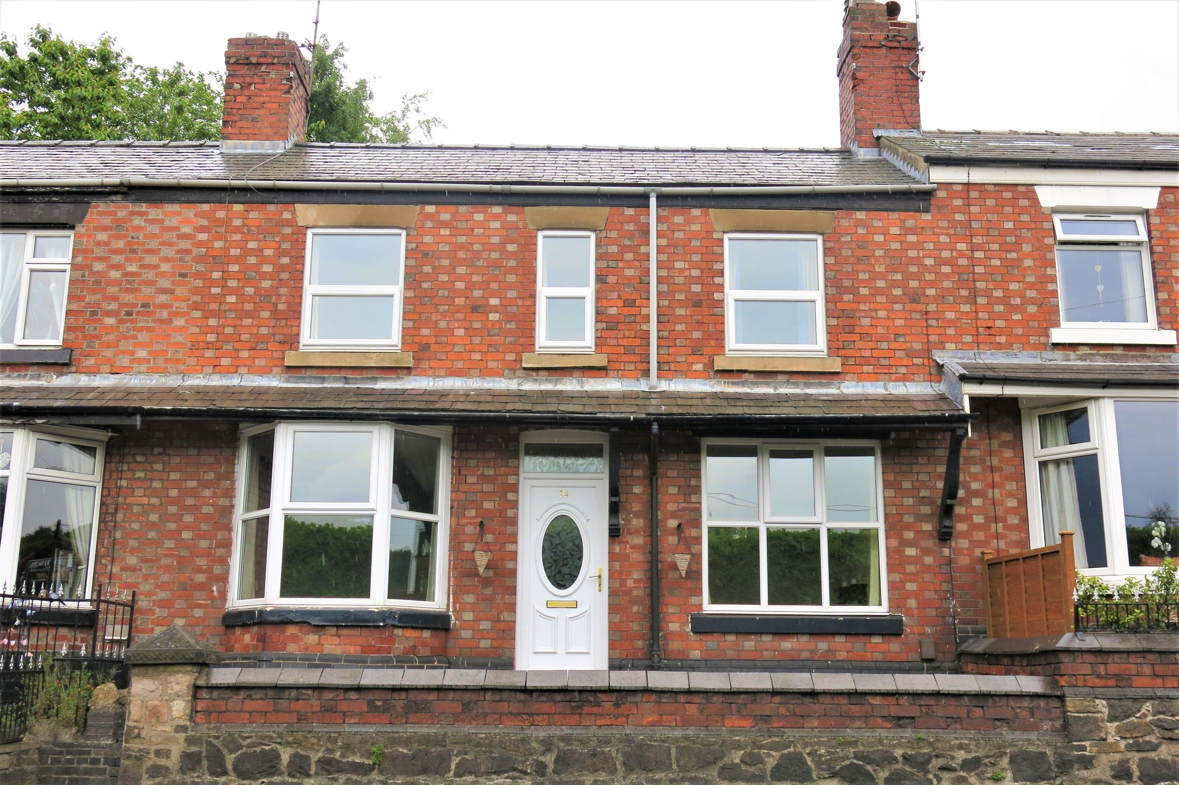 2 bed terraced house to rent in Liverpool Road, Kidsgrove, StokeOn