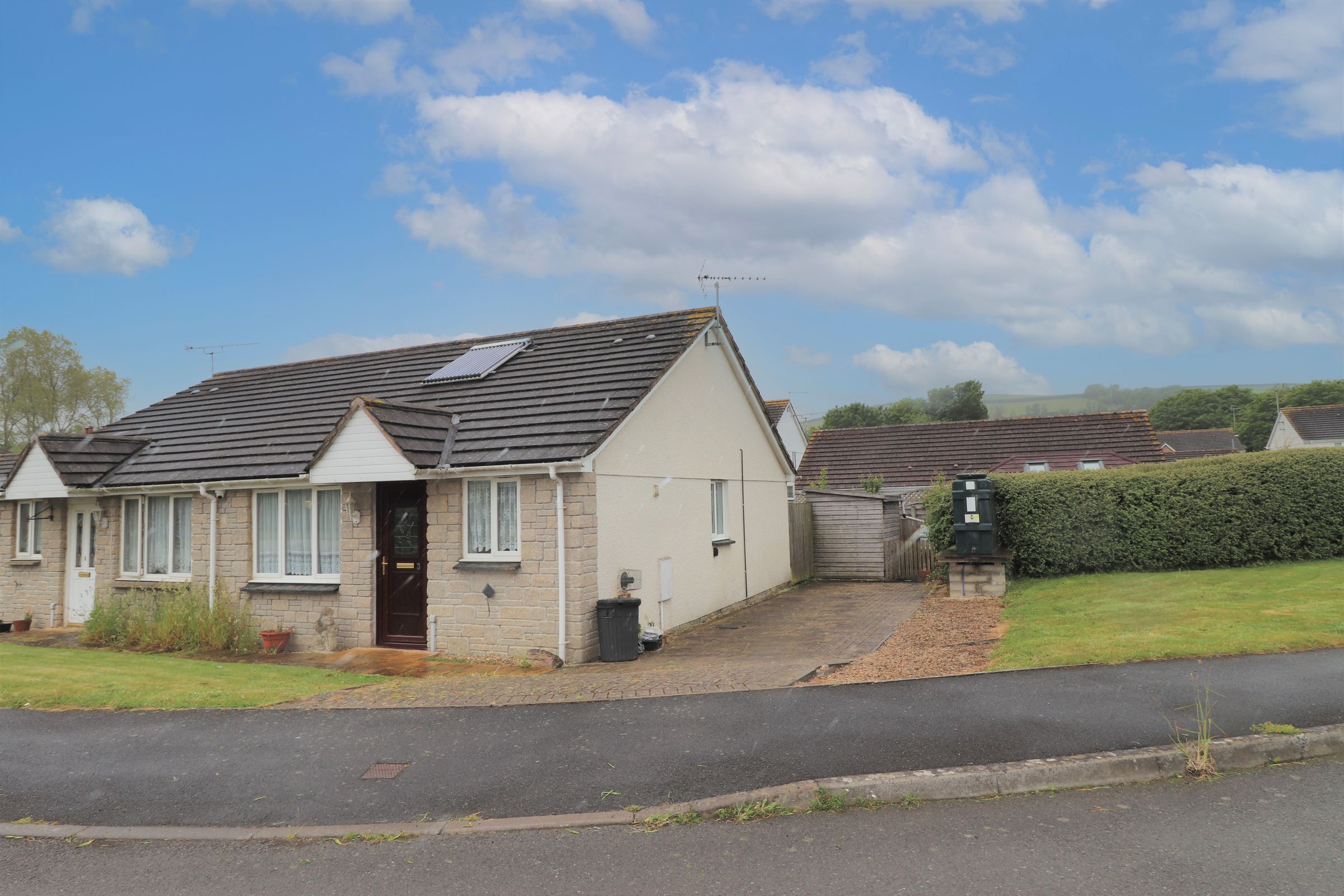 2 bed semidetached bungalow for sale in Old Chapel Way, Millbrook
