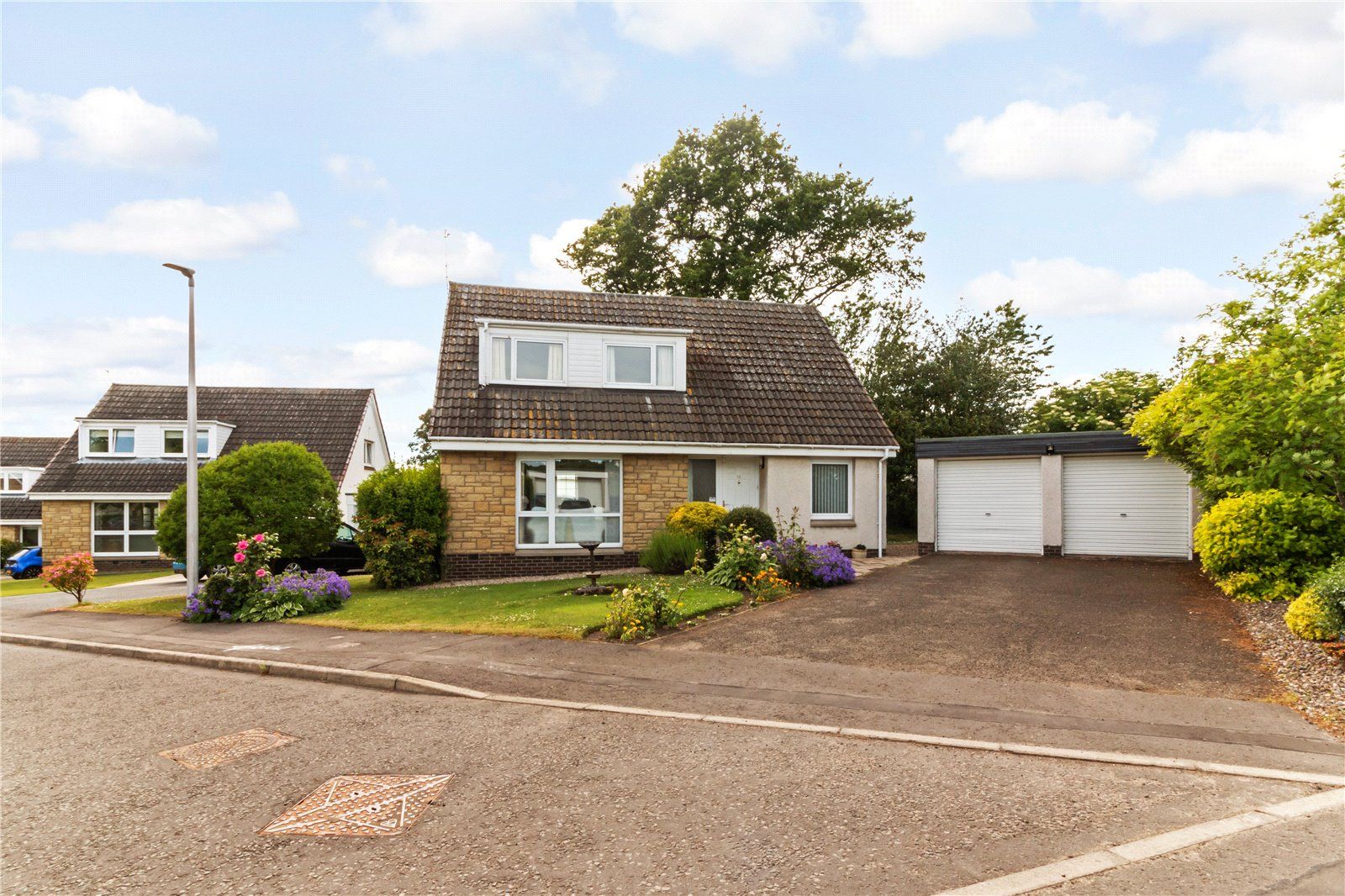 4 bed detached house for sale in Liff Park, Liff, Dundee DD2 Zoopla