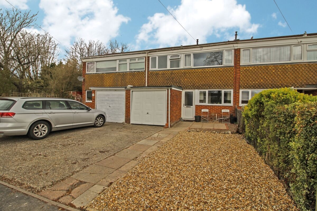 3 bed terraced house for sale in Gallaghers Mead, Andover SP10 Zoopla