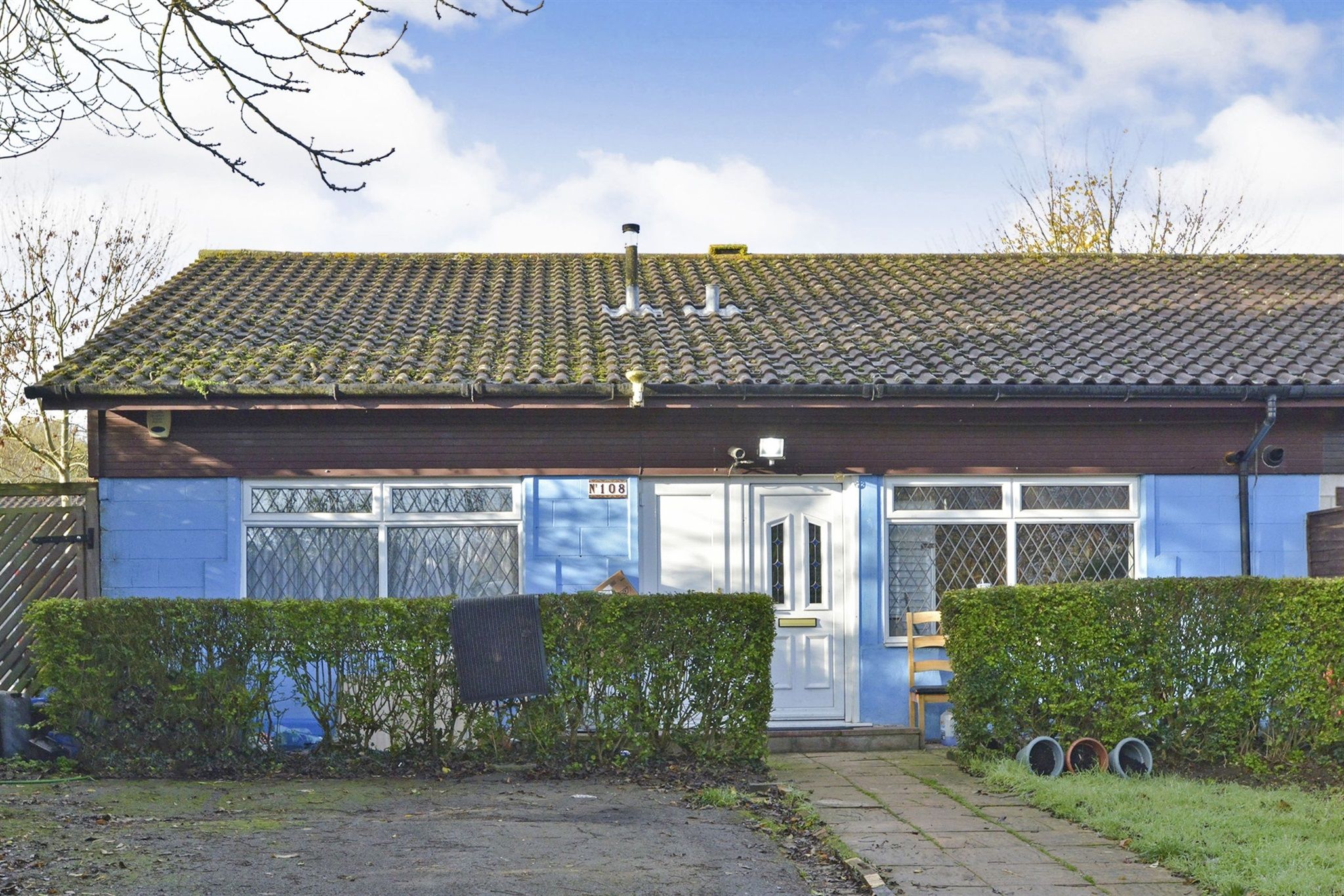 3 bed terraced bungalow for sale in Jonathans, Coffee Hall, Milton