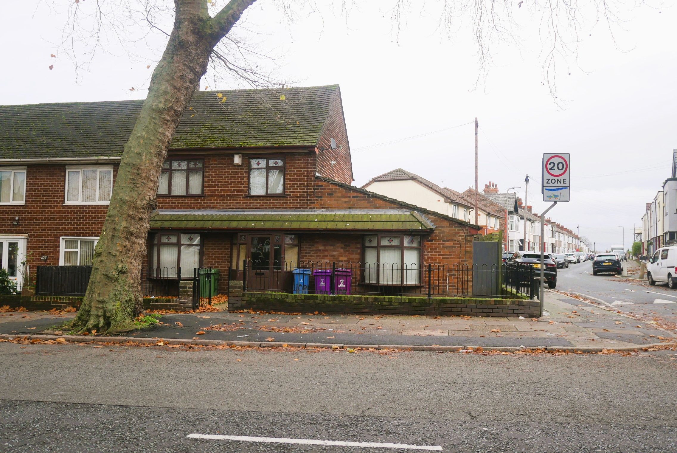 4 bed end terrace house for sale in Broad Green Road, Liverpool L13