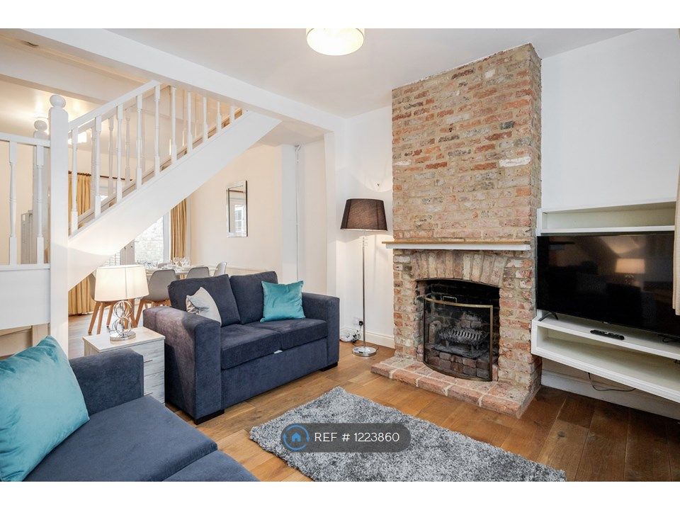 2 bed terraced house to rent in Duke Street, Windsor SL4 Zoopla