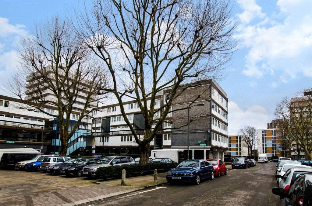 4 bed flat for sale in Fenner Square, London SW11 Zoopla