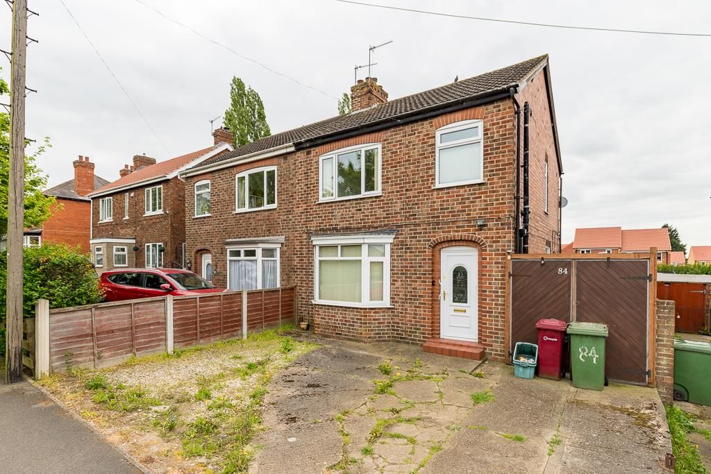 3 bed semidetached house for sale in Burringham Road, Scunthorpe DN17