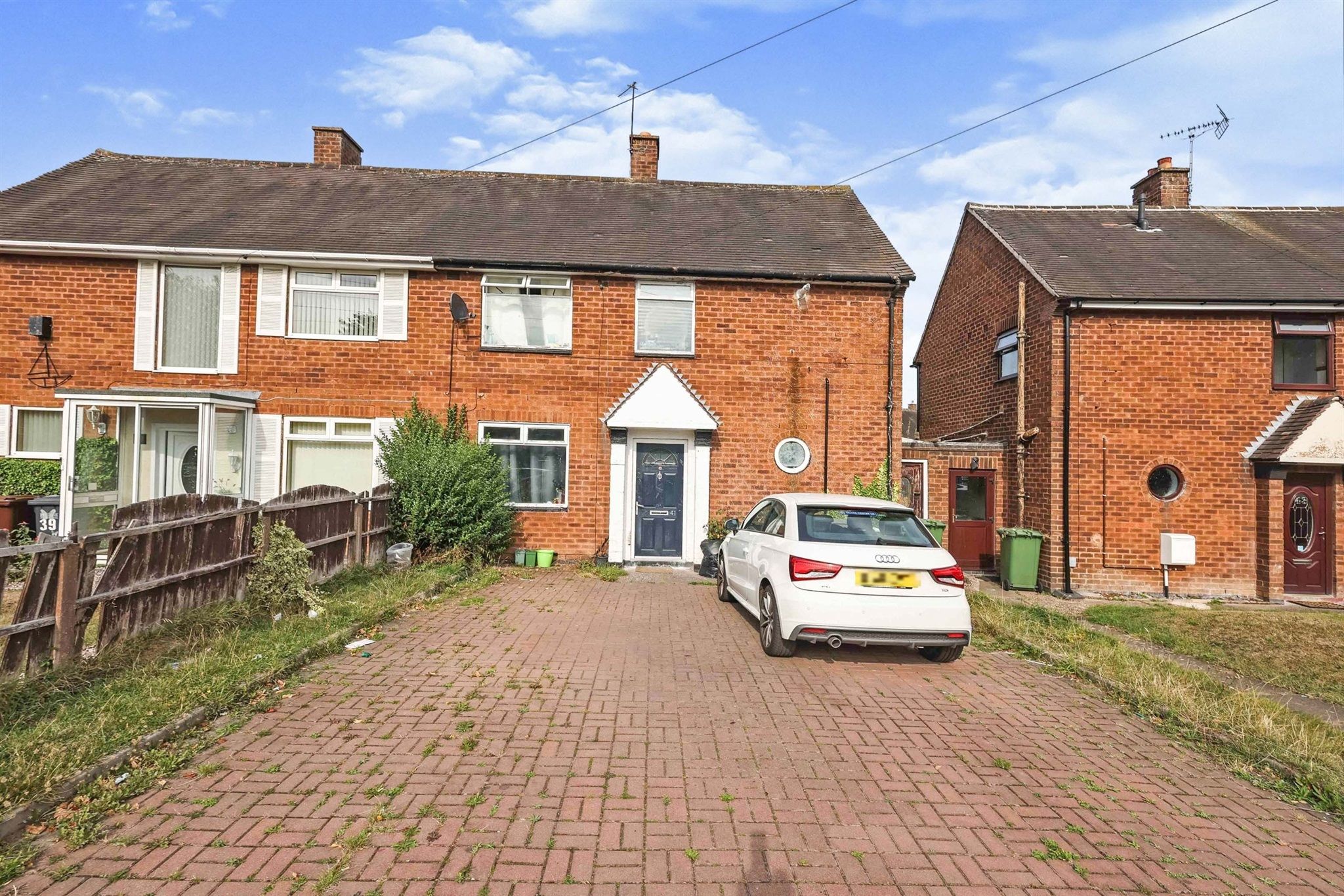 3 bed semidetached house for sale in Daylesford Road, Solihull B92