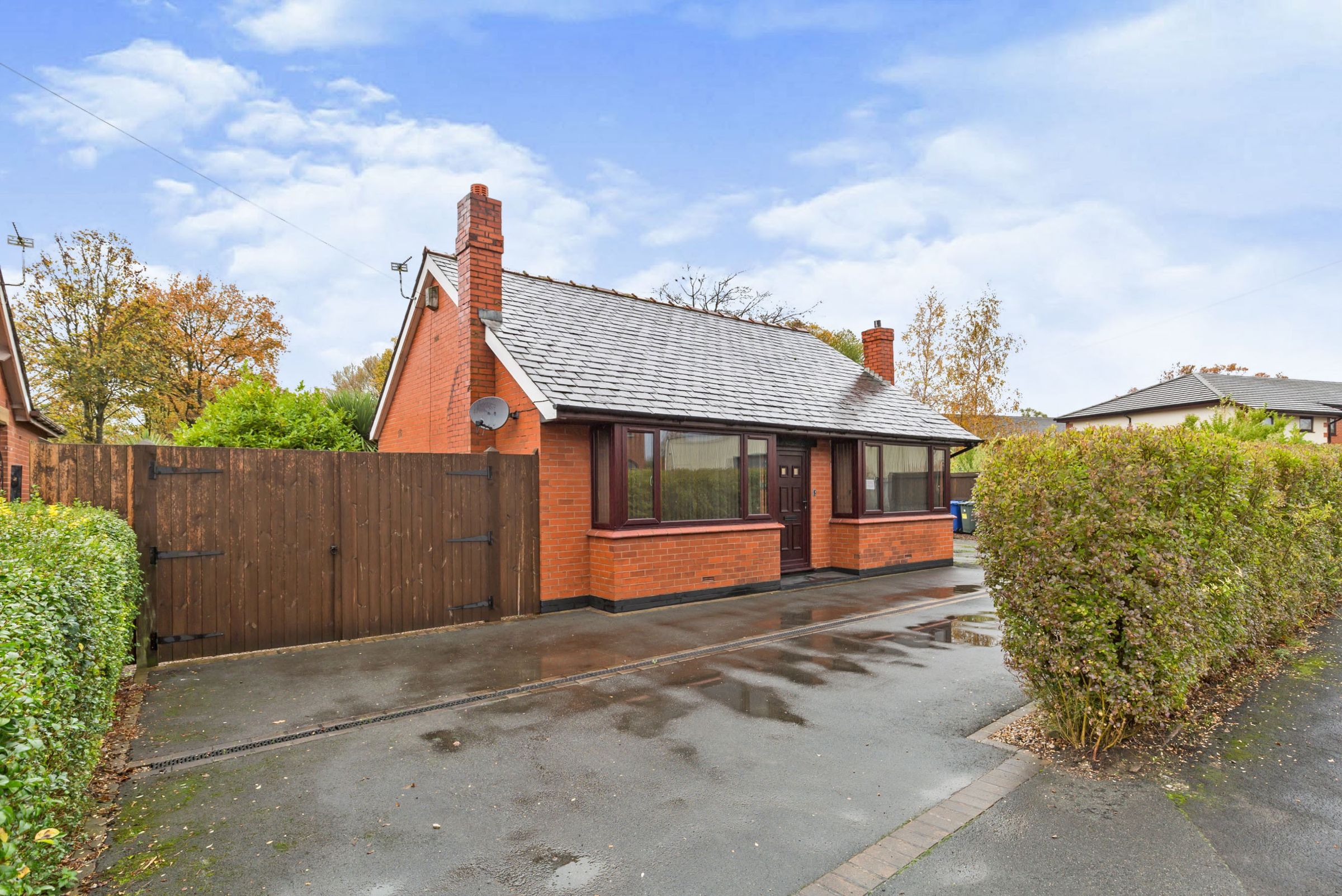 2 bed bungalow for sale in Park Road, Coppull, Chorley, Lancashire PR7
