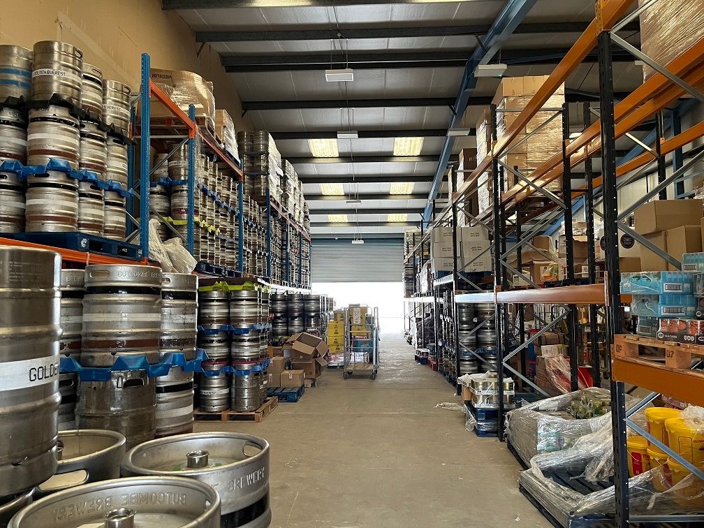 Warehouse to let in Autumn Business Park Industrial Estate, Grantham