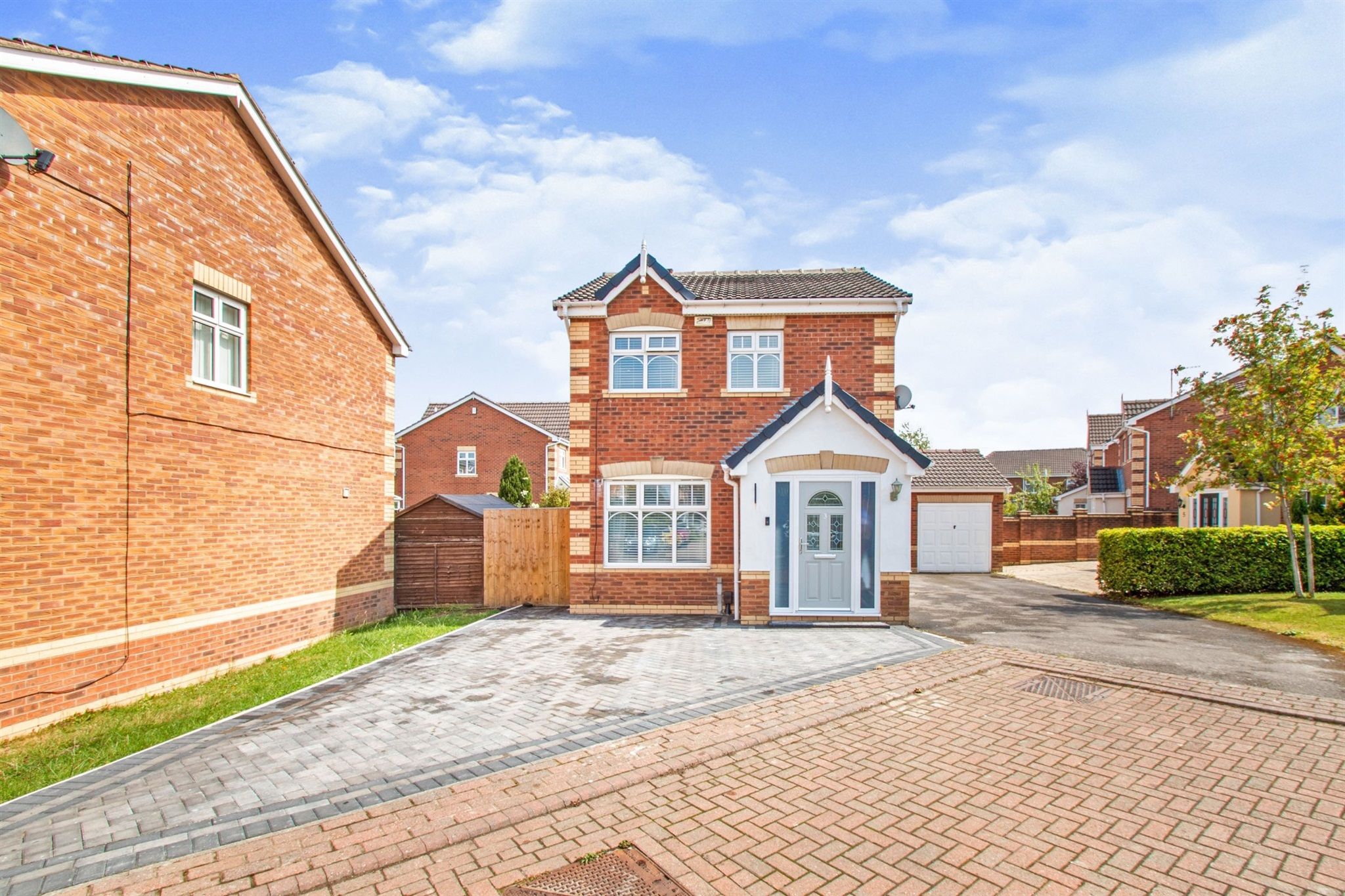3 bed detached house for sale in Norton Way, Morley, Leeds LS27 Zoopla