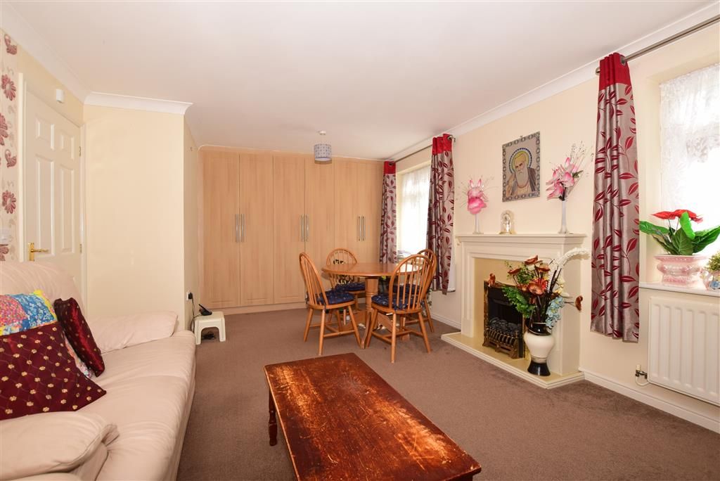Talfourd Way, Redhill, Surrey RH1  