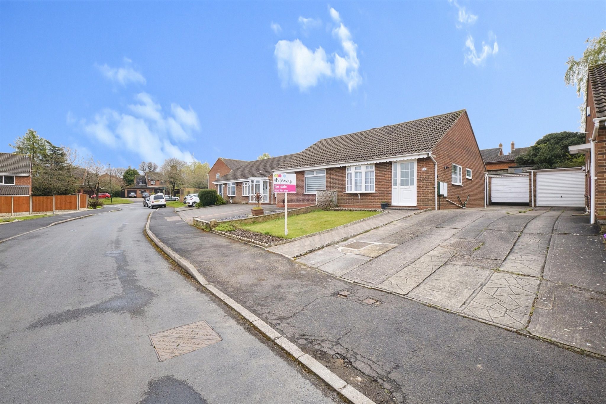 2 bed semidetached bungalow for sale in Impsley Close, Castle Bromwich