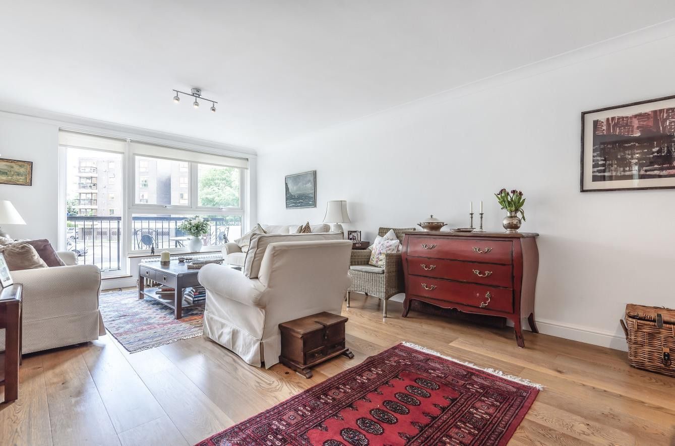 Hawthorn Court, Warwick Drive, Putney SW15