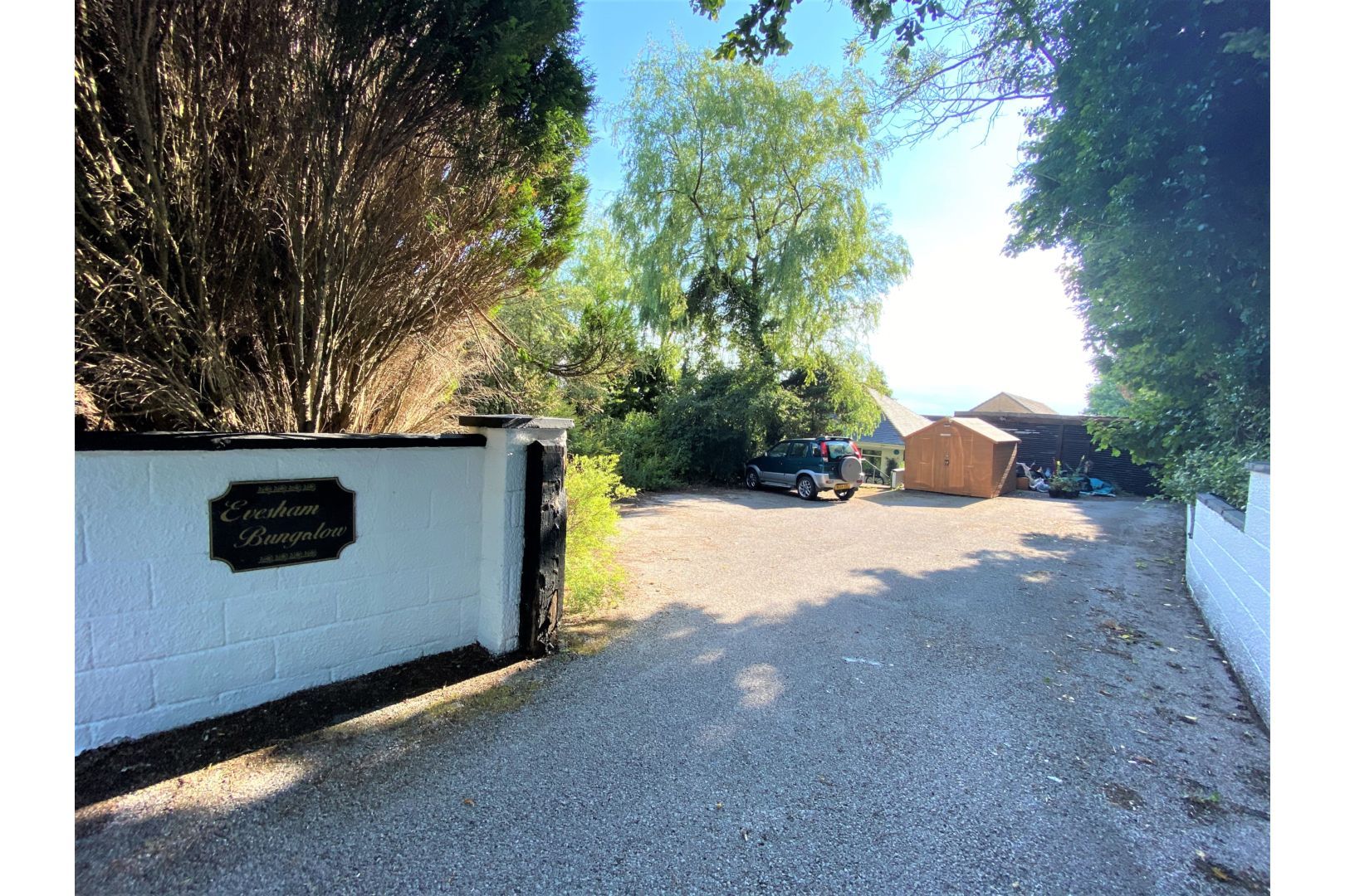 4 bed detached bungalow for sale in Old Llantrisant Road, Porth CF39