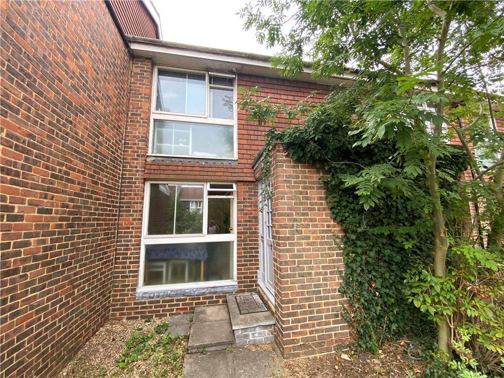 3 bed terraced house for sale in Fotherby Court, Maidenhead, Berkshire
