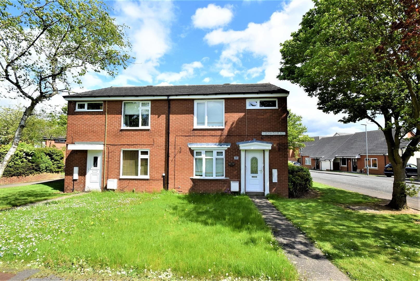 3 bed semidetached house for sale in Elizabeth Place, Shotton Colliery