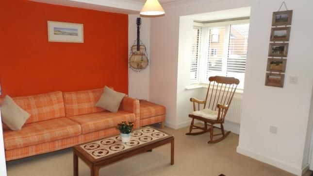 Graylingwell Drive, Chichester, West Sussex, England PO19