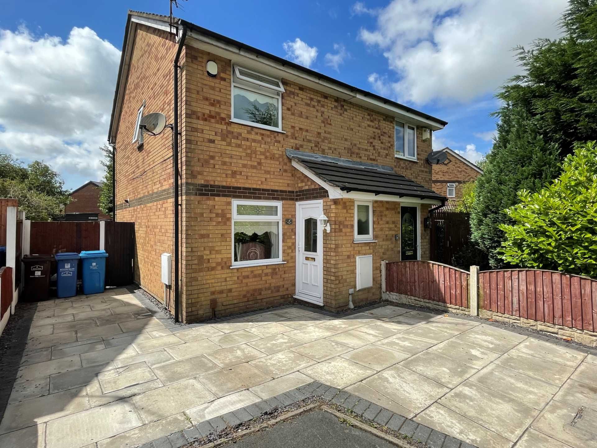 2 bed semidetached house for sale in Etterick Close, Melling Mount L33