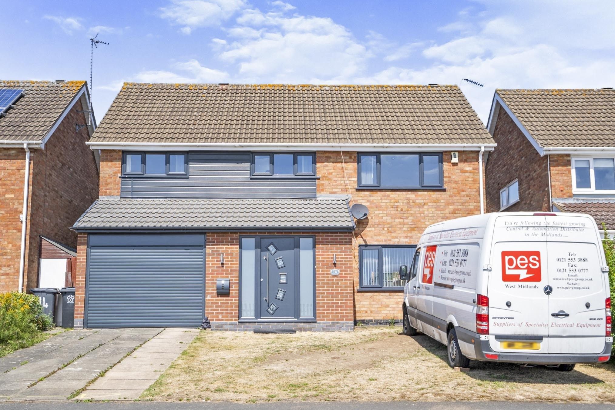 4 bed detached house for sale in Harefield Avenue, Leicester LE3 Zoopla