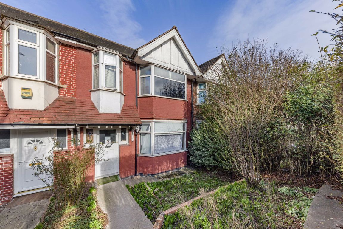 5 bed terraced house for sale in Western Avenue, London W3 Zoopla