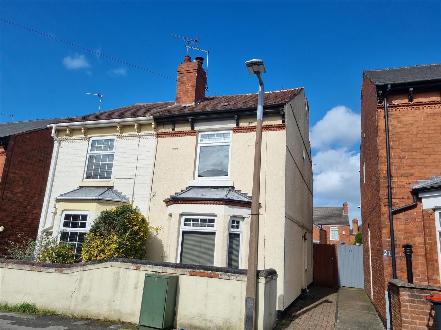 2 bed semidetached house for sale in Oxford Street, KirkbyInAshfield