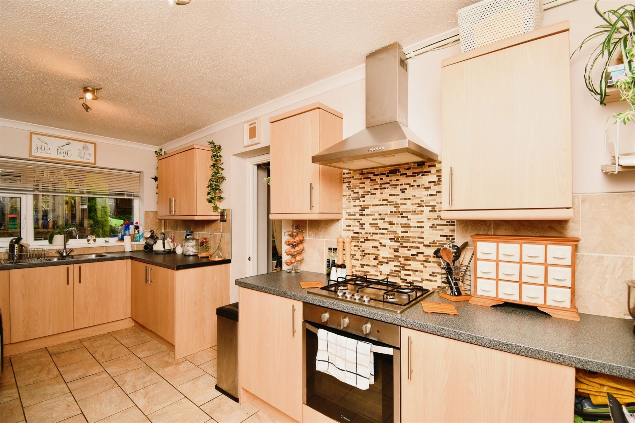 5 bed semidetached house for sale in Heol Dyhewydd, Llantwit Fardre