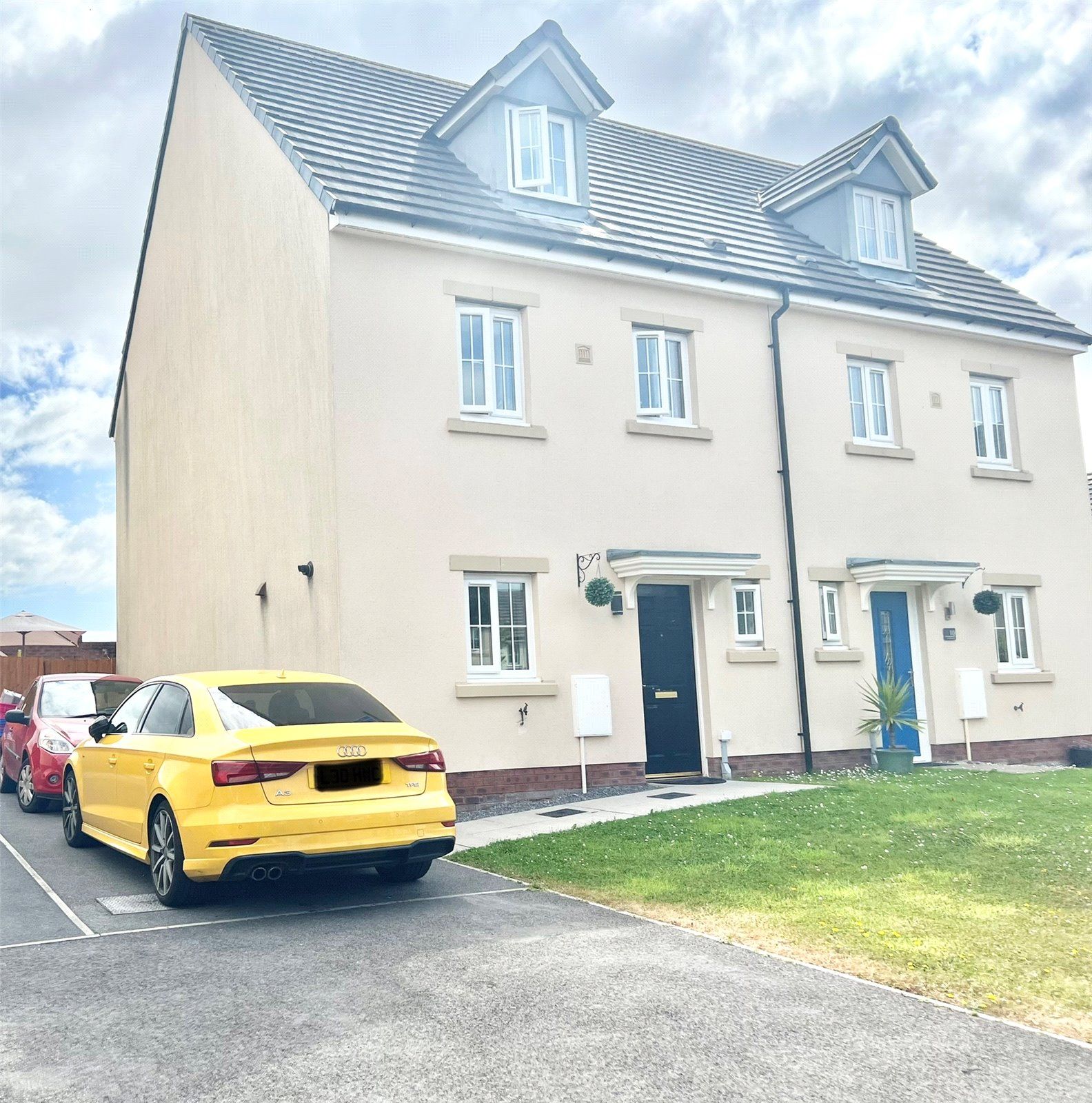4 bed semidetached house for sale in Heol Waunhir, Carway, Kidwelly