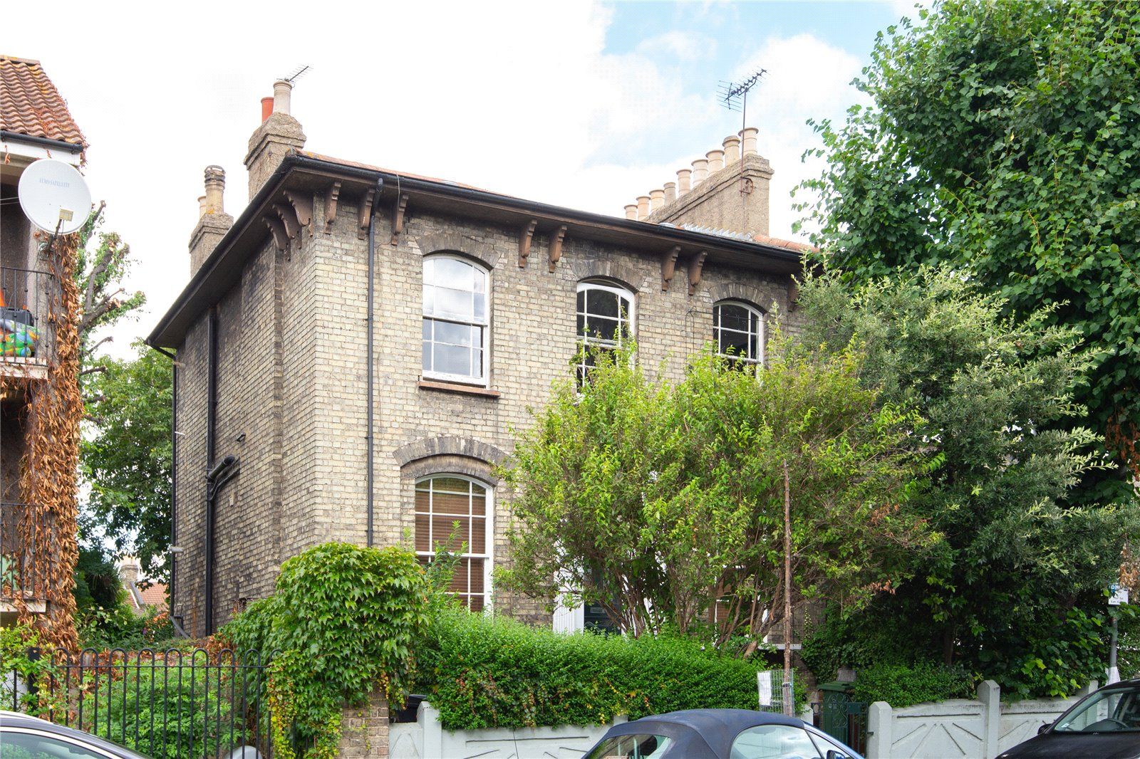 2 bed flat to rent in Grosvenor Park Road, Walthamstow, London E17 Zoopla