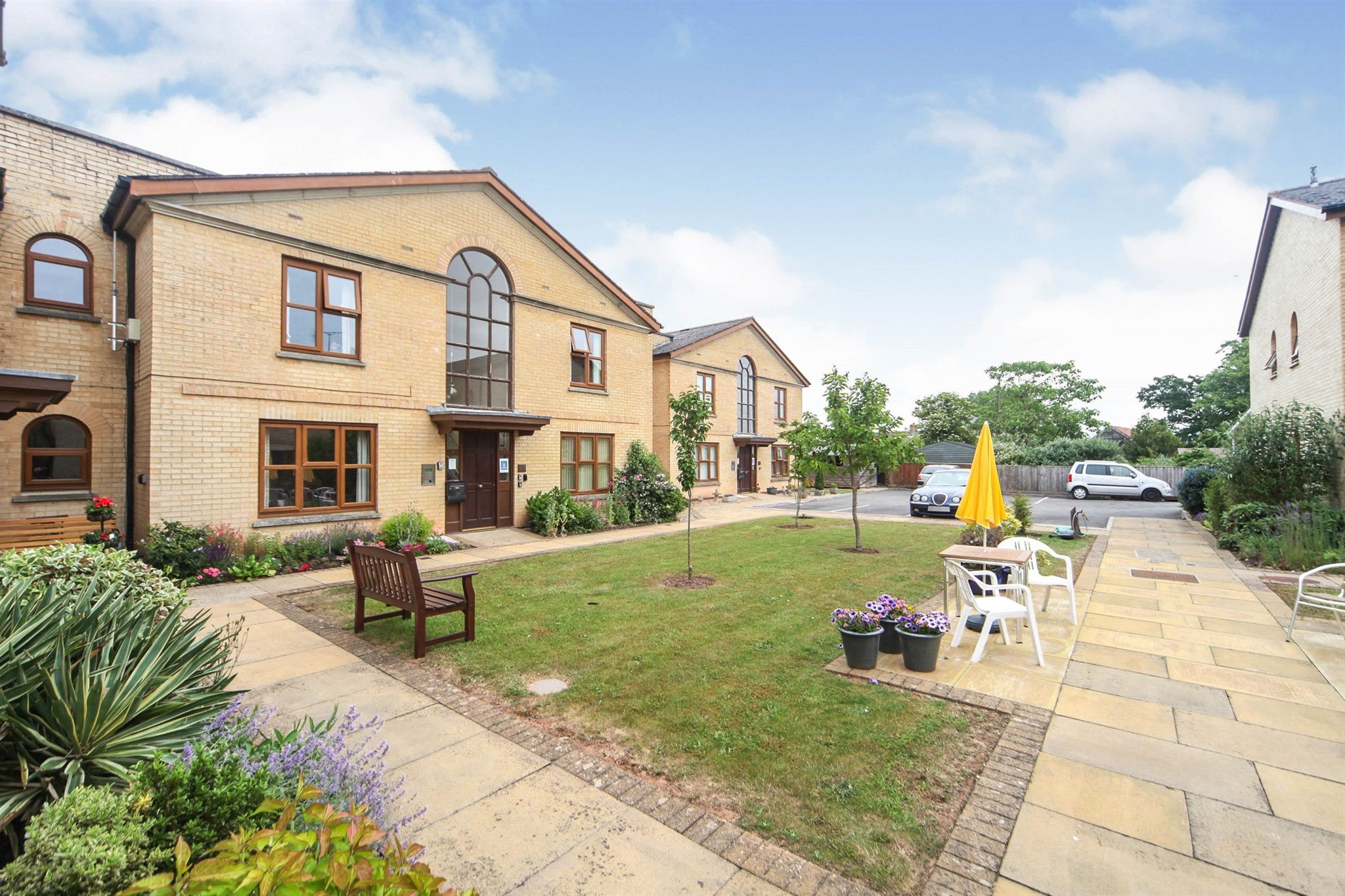 2 bed flat for sale in Parsonage Court, Hull, Taunton TA1 Zoopla